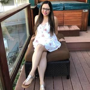 Meet your Posher, Thalia